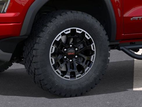 New 2026 GMC Canyon AT4 w/ LPO, Off Road Lift Package AWD/4WD image 19