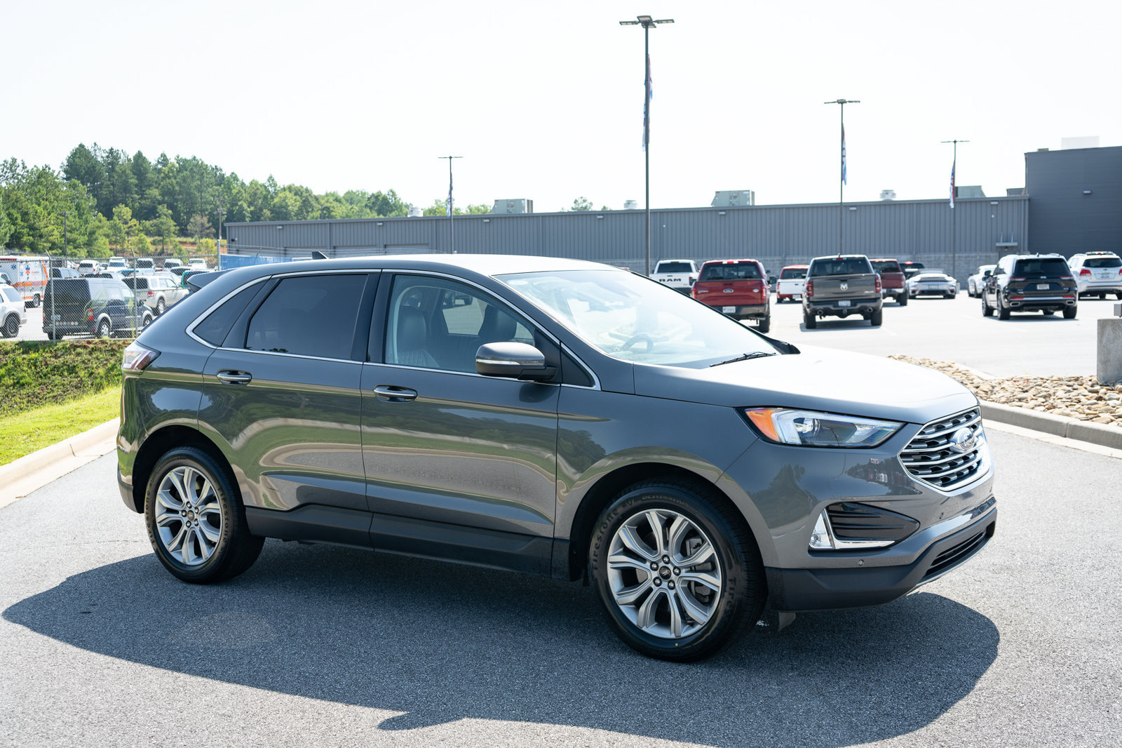 Used 2024 Ford Edge Titanium AWD/4WD image 12