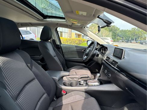 Used 2016 MAZDA MAZDA3 i Touring FWD image 25