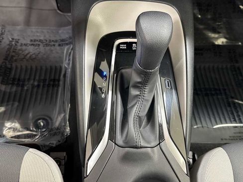 Used 2023 Toyota Corolla LE w/ LE Premium Package image 22