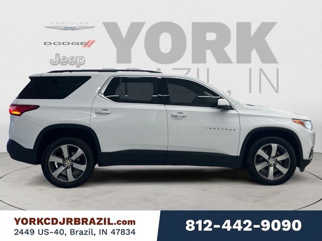 Used 2021 Chevrolet Traverse LT w/ LT Premium Package FWD image 6