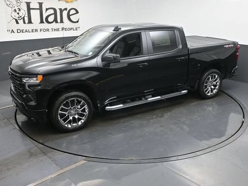 New 2026 Chevrolet Silverado 1500 RST w/ Convenience Package II AWD/4WD image 22