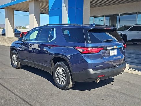 Used 2023 Chevrolet Traverse LT image 5