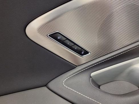 New 2025 Chevrolet Corvette Stingray w/ Z51 Performance Package image 18