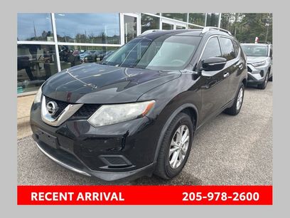 Used 2015 Nissan Rogue SV