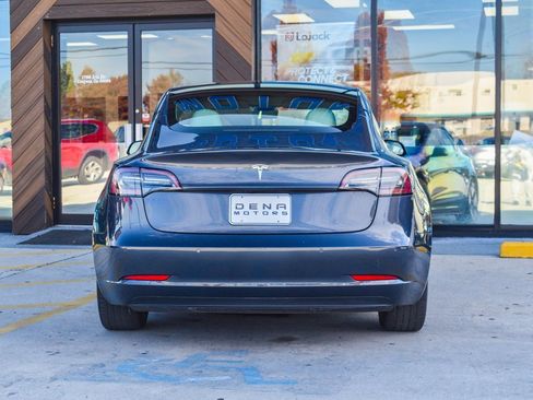 Used 2022 Tesla Model 3 Standard Range image 24