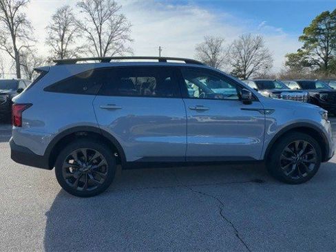Used 2023 Kia Sorento X-Line EX image 11