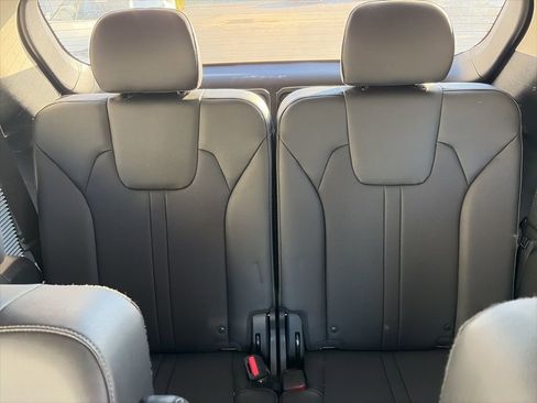 Used 2022 Kia Sorento SX Prestige image 11