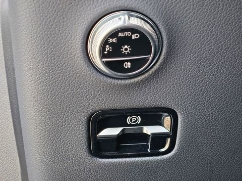 New 2026 Mercedes-Benz GLC 300 4MATIC image 28