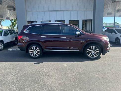 Used 2016 Honda Pilot Elite image 32