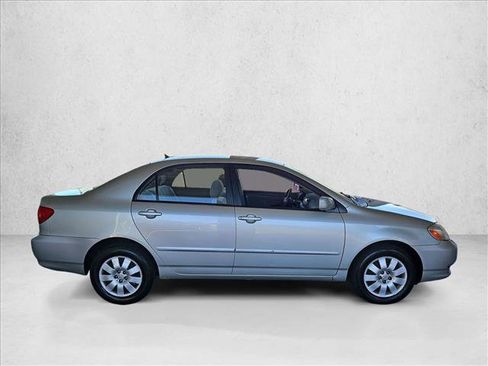 Used 2003 Toyota Corolla LE FWD image 4