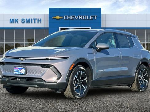 New 2026 Chevrolet Equinox EV LT FWD image 9
