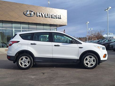 Used 2017 Ford Escape S image 2