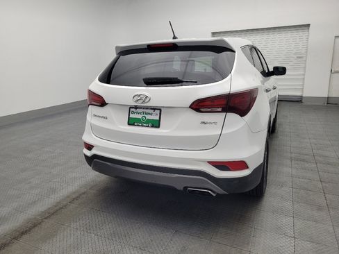 Used 2018 Hyundai Santa Fe Sport image 7