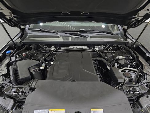 New 2025 Audi Q5 2.0T Premium image 31