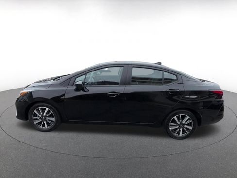 Used 2025 Nissan Versa SV FWD image 8