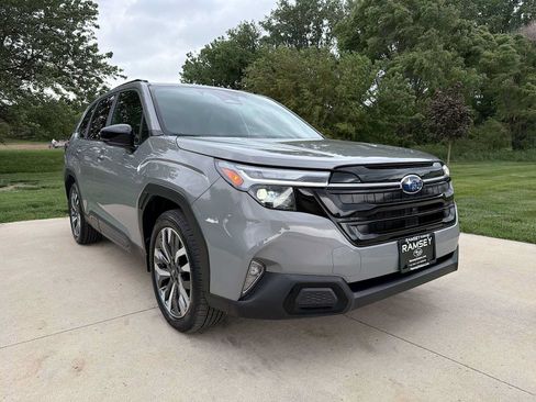 Certified 2026 Subaru Forester Touring AWD/4WD image 8