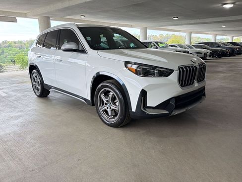 Used 2023 BMW X1 xDrive28i image 6