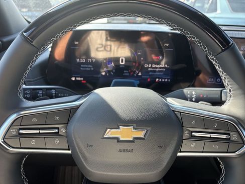 New 2026 Chevrolet Traverse High Country FWD image 12