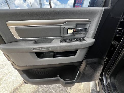Used 2014 RAM 1500 Big Horn RWD image 16