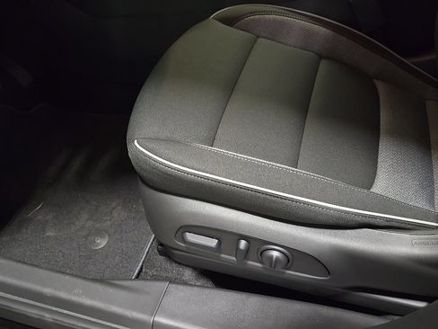 New 2025 Chevrolet TrailBlazer LT w/ Convenience Package image 20