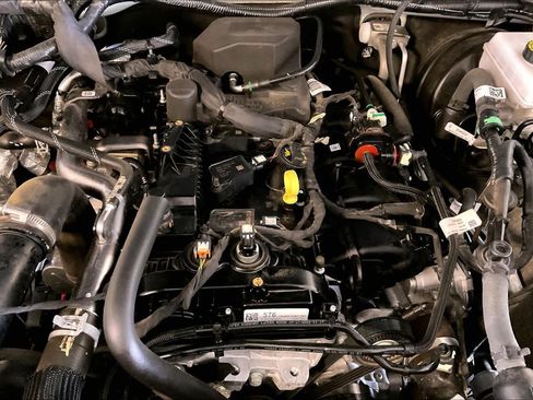 Used 2023 Ford Bronco Black Diamond AWD/4WD image 28