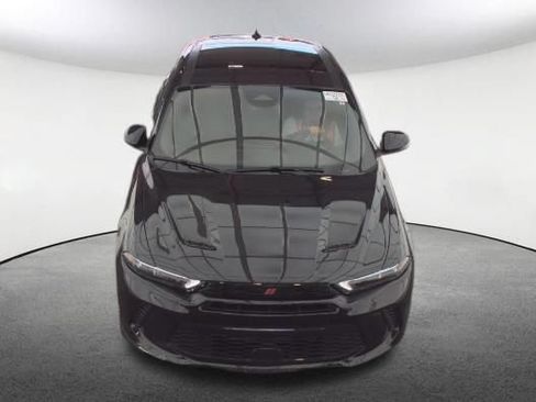 Used 2024 Dodge Hornet R/T Plus w/ R/T Blacktop Package AWD/4WD image 2