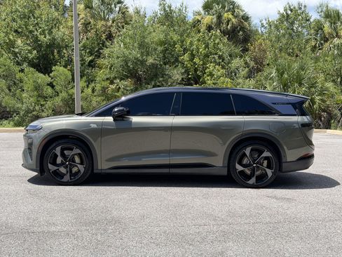 Used 2026 Lucid Gravity Dream AWD/4WD image 4