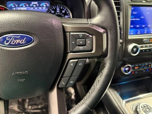 Used 2021 Ford Expedition Limited AWD/4WD image 18