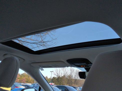 Used 2023 Lexus RX 350 Premium image 23