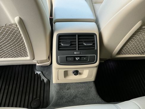 Used 2018 Audi A4 2.0T Premium w/ Convenience Package image 29