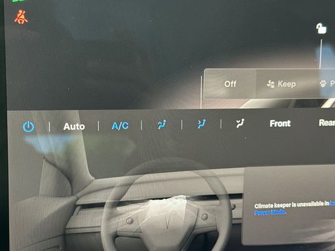 Used 2023 Tesla Model Y Long Range AWD/4WD image 28