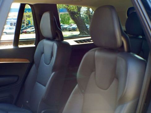 Used 2024 Volvo XC90 B6 Plus w/ Protection Package Premier image 47