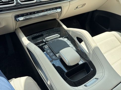 Used 2024 Mercedes-Benz GLE 350 4MATIC image 15