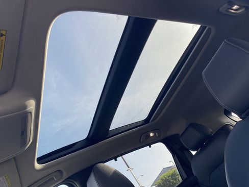 Used 2024 MAZDA CX-90 3.3 Turbo w/ Premium Package image 19