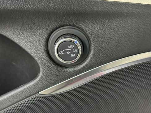 Used 2022 Buick Enclave Premium w/ Experience Buick Package image 28