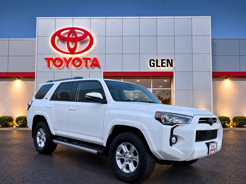 Certified 2020 Toyota 4Runner SR5 Premium w/ Moonroof Package AWD/4WD image 1