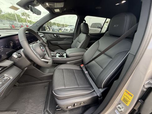 New 2026 Buick Enclave Sport Touring w/ Power Package FWD image 18