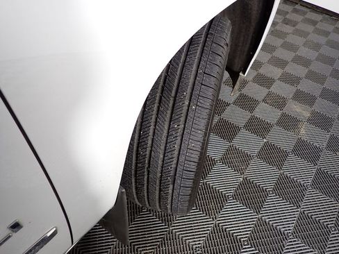 Used 2017 GMC Yukon Denali w/ Open Road Package image 41