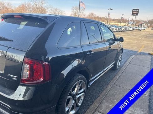 Used 2013 Ford Edge Sport w/ Driver Entry Pkg image 3