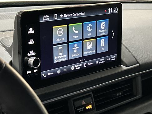 Used 2024 Honda Pilot EX-L image 8