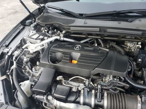 Used 2024 Acura TLX w/ Technology Package image 8