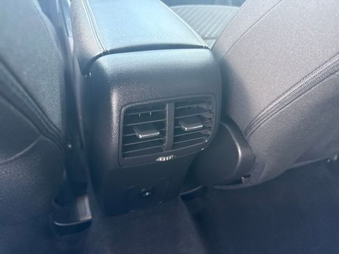 Used 2023 Ford Escape Active image 17