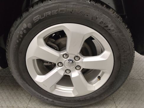 Used 2018 Jeep Compass Latitude w/ Popular Equipment Group AWD/4WD image 31