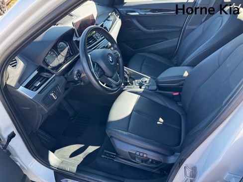 Used 2021 BMW X1 xDrive28i w/ Convenience Package image 9