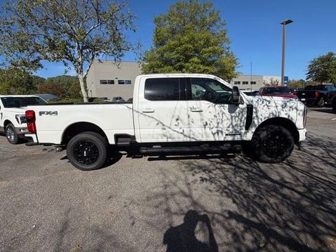 New 2025 Ford F250 Lariat w/ Lariat Ultimate Package image 18