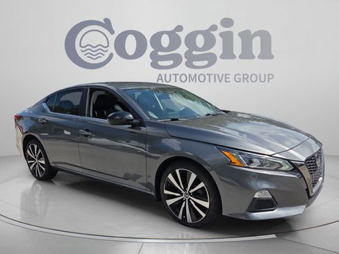 Used 2021 Nissan Altima 2.5 SR AWD/4WD image 7