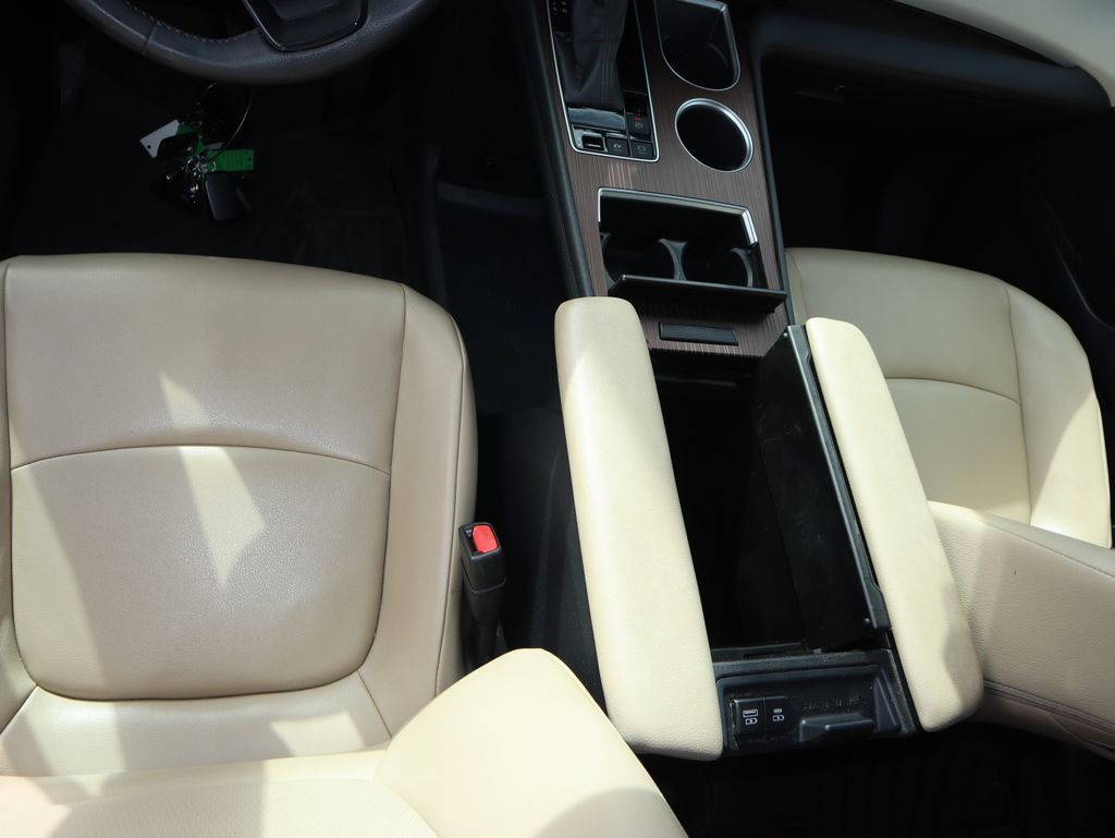 Used 2021 Toyota Sienna XLE FWD image 8