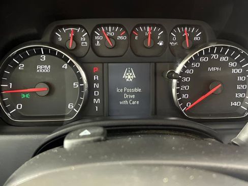 Used 2016 GMC Sierra 2500 4x4 Crew Cab image 3