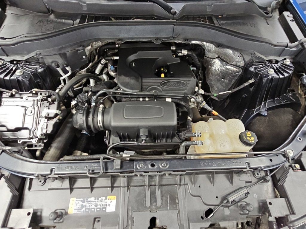 Used 2020 Ford Explorer XLT RWD image 42